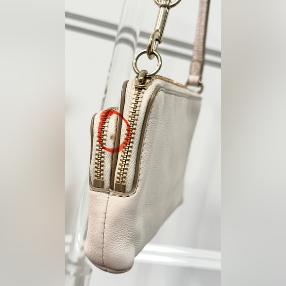 Coach Wristlet - Picture 6 of 14